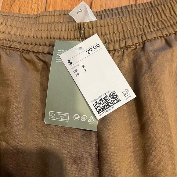 H&M Women's Mid-Rise brown Chino Shorts Size S Casual Summer - Picture 2 of 7